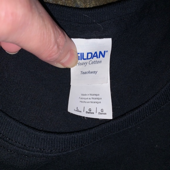 “THESE ARE MY WEAPONS” T-Shirt - Picture 3 of 3